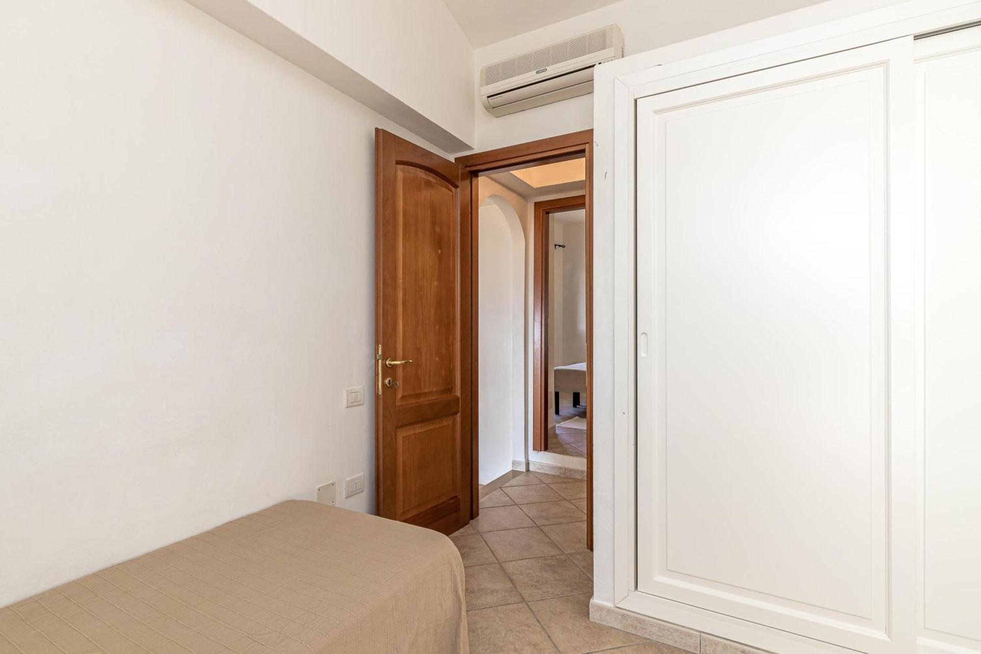 Villetta Franca 100M From The Beach - Happy Rentals Golfo Aranci Luaran gambar